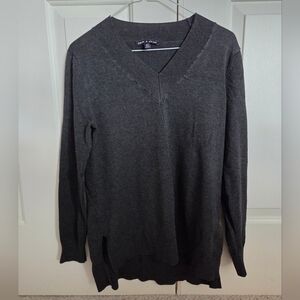 Womens Large Black V-Neck Sweater